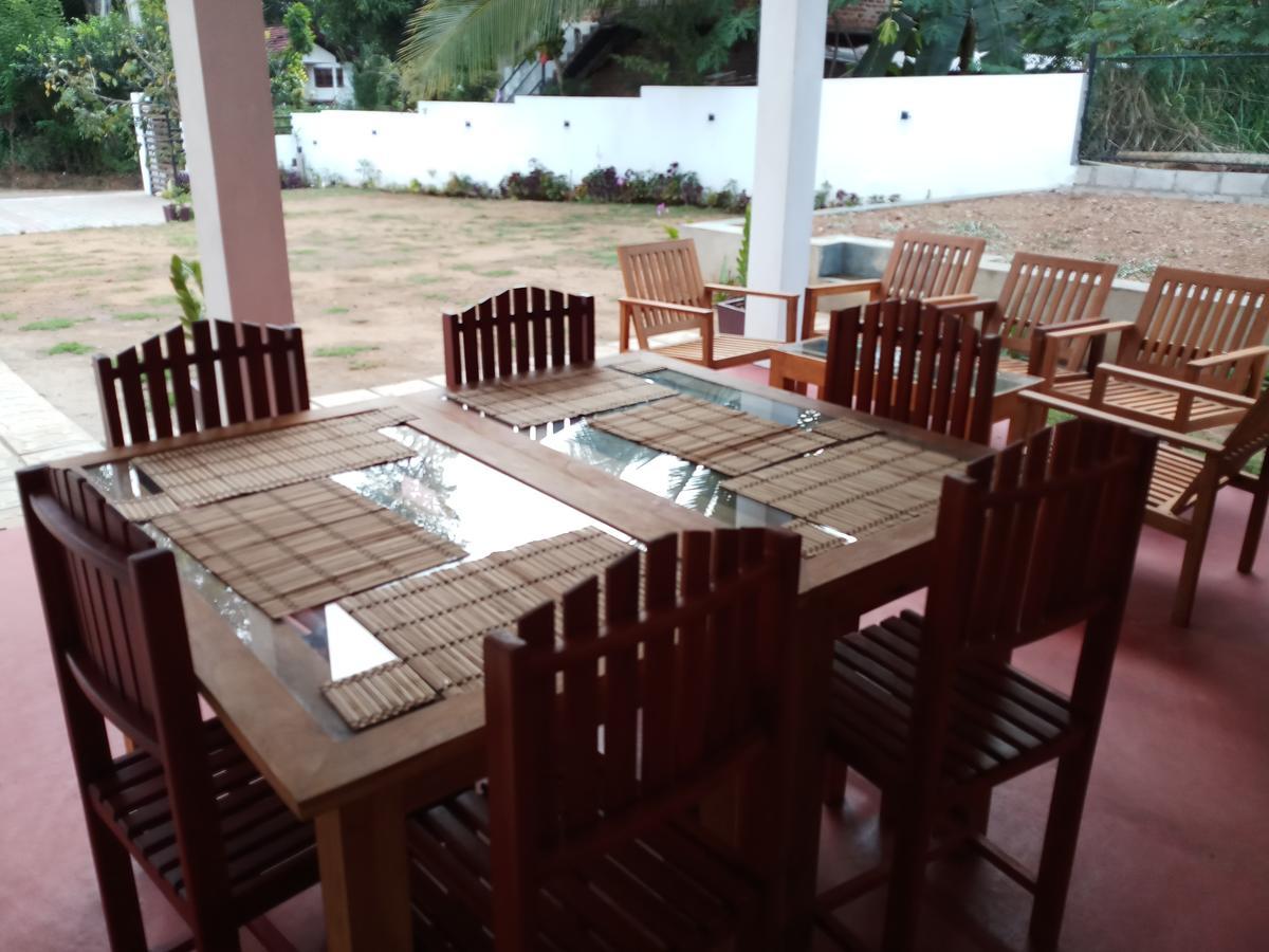 Cassia Udawalawe Hotel Exterior photo